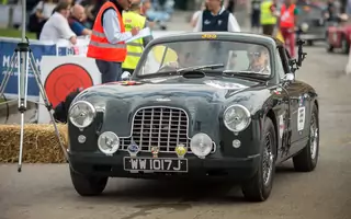 Mille Miglia 2017: klasyki na tysiącmilowej trasie