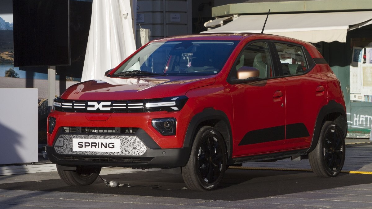 Dacia refuză modelul chinezesc, anunță investiții masive ale Grupului Renault și o strategie proprie de extindere