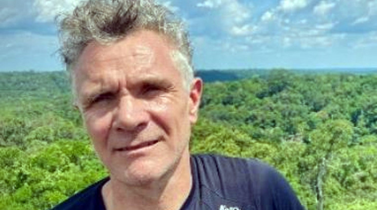 Dom Phillips, újságíró holttestét találták meg Brazíliában. 