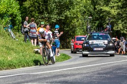 Julien Bernard najszybszy na drugim etap wirtualnego Tour de France