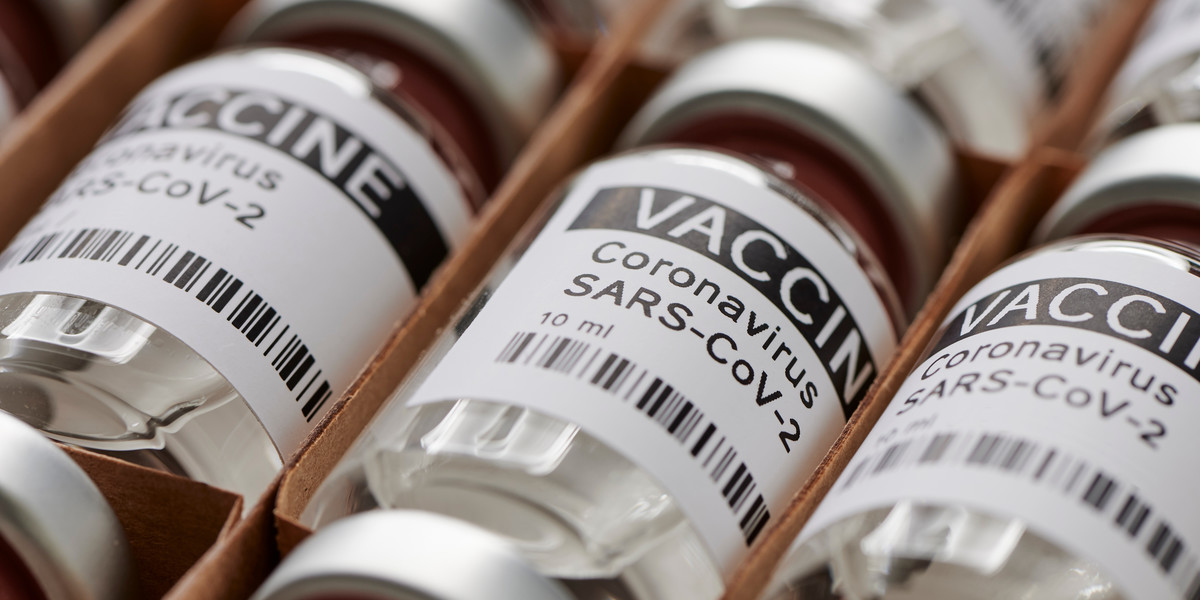Na początku lutego Europejska Agencja Leków (EMA) rozpoczęła proces dopuszczania do obrotu szczepionki firmy Novavax przeciw COVID-19.