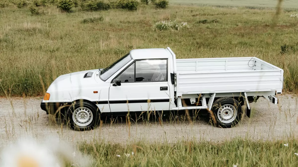 Fabrycznie nowy Polonez Truck wrócił do Polski po 26 latach spędzonych na Cyprze