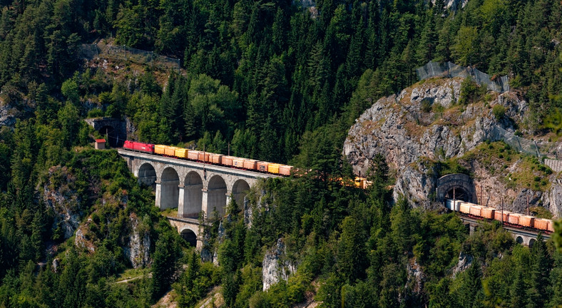 Linia kolejowa na przełęczy Semmering