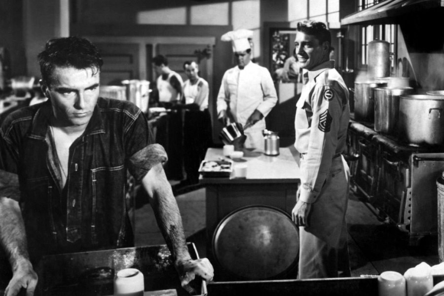 Montgomery Clift jako Szeregowiec Robert E. Lee "Prew" Prewitt w filmie "Stąd do wieczności" (1953)