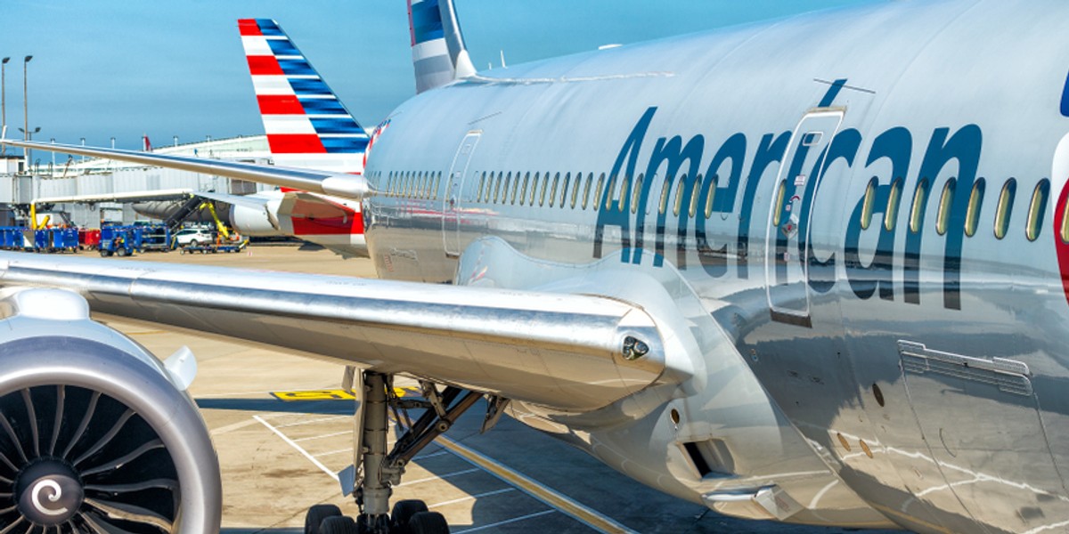 American Airlines to największe linie lotnicze na świecie. Obsługują 350 kierunków, a ich flota liczy 1,5 tys. samolotów