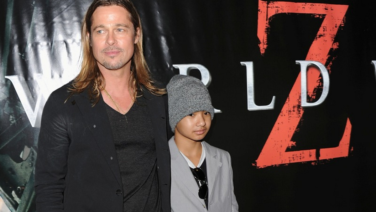 Maddox, adoptowany syn Angeliny Jolie i Brada Pitta, pojawi się w filmie "World War Z" jako zombie. - W filmie kilka razy zostaje postrzelony w głowę - wyjaśnia Pitt.