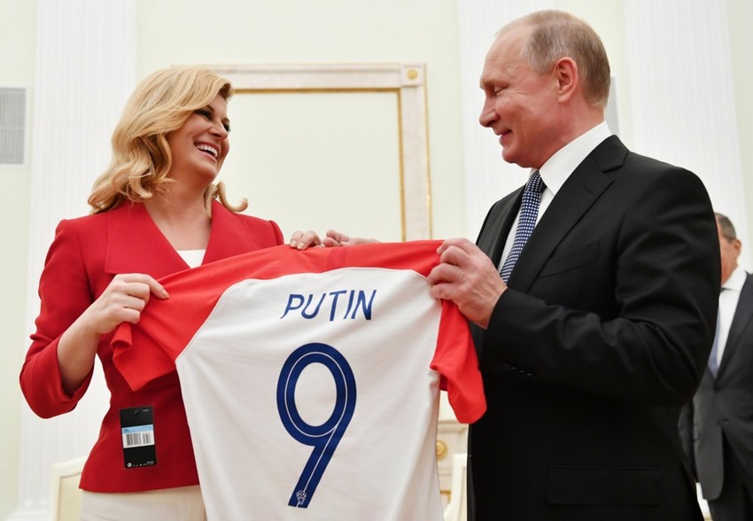 Kolinda Grabar Kitarović i Vladimir Putin u Moskvi 15. jula 2018.