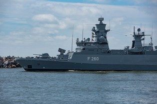 Rosjanie wściekli na Niemców. Boli ich baza NATO z Polakiem u steru