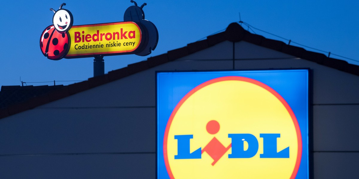 Biedronka i Lidl muszą coraz ostrzej walczyć o klientów