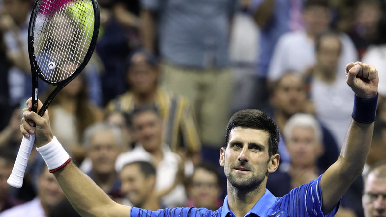 US Open: Novak Djoković awansował do trzeciej rundy, mimo problemów z ramieniem