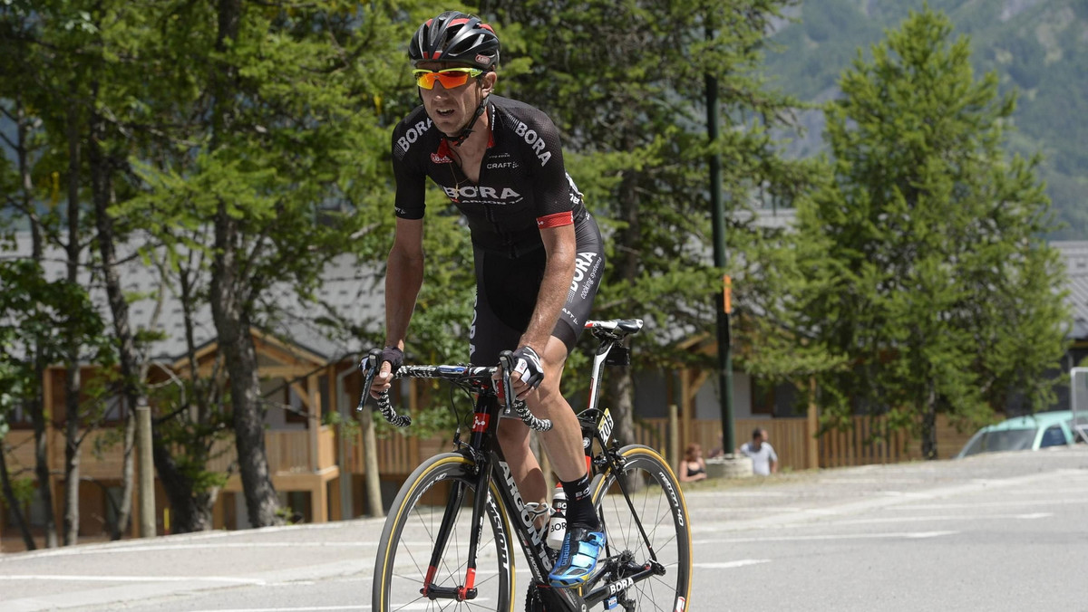 Początek 74. Tour de Pologne stał pod znakiem walki sprinterów. Pierwszy etap w Krakowie wygrał Peter Sagan (Bora - Hansgrohe), w niedzielę w Katowicach najszybszy był Sacha Modolo z UAE Team Emirates. W poniedziałek czas na pierwszy etap z metą na podjeździe (Jaworzno - Szczyrk). - Teraz zacznie się prawdziwy Tour de Pologne - mówi Bartosz Huzarski, nasz były kolarz zawodowy, obecnie komentator TVP.