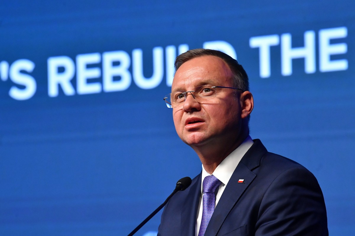 Duda zaznaczył, że prognozy gospodarcze dla Polski są dobre.