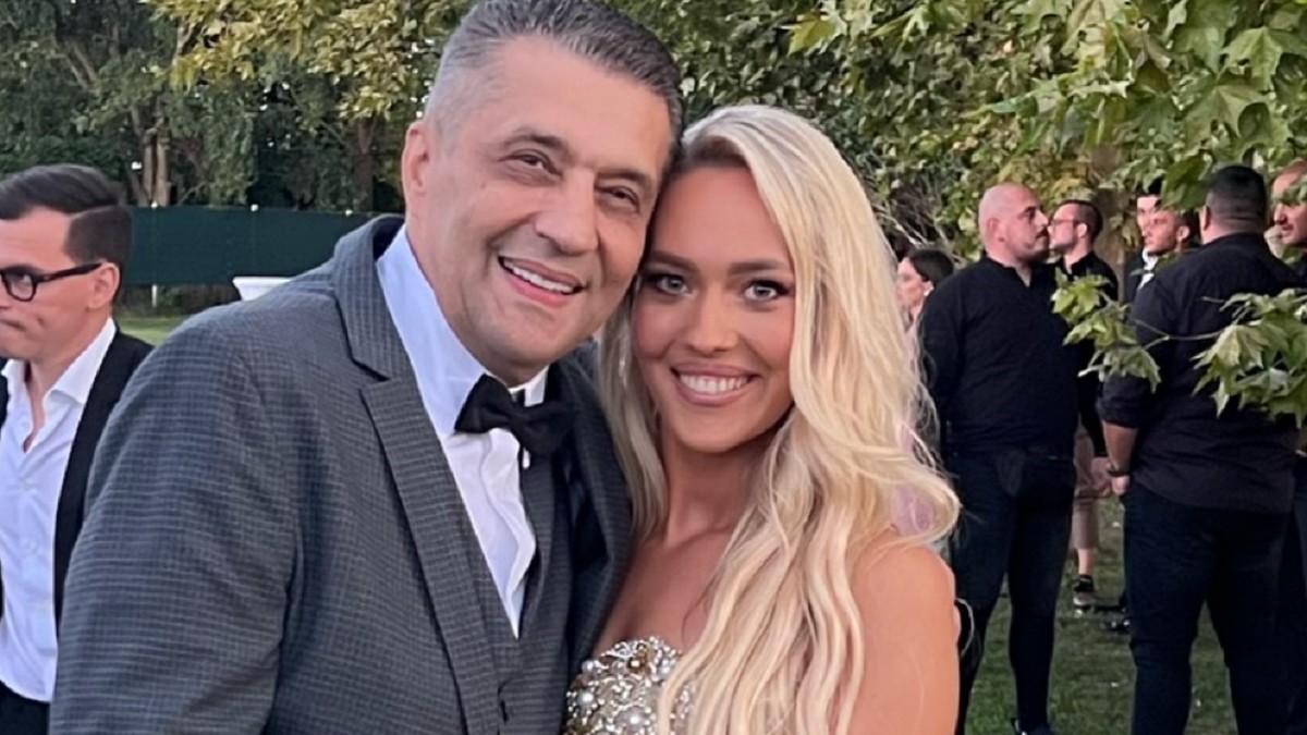 Željko, Aleksandra Rutović