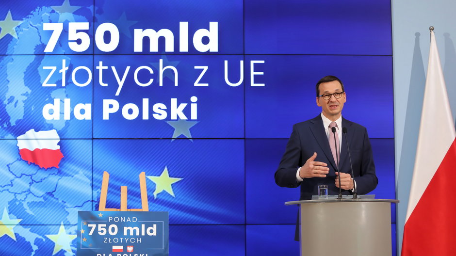 Mateusz Morawiecki na konferencji prezentujące ustalenia szczytu budżetowego UE