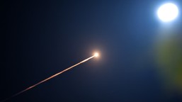 noc pełna ataków na bliskim wschodzie. odpowiedź iranu po uderzeniach usa i izraela