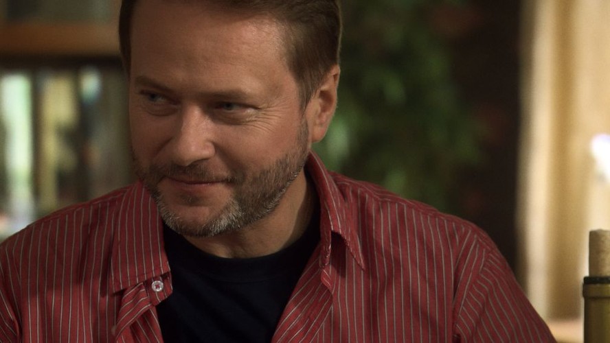 Artur Żmijewski w filmie 'Oszukane'