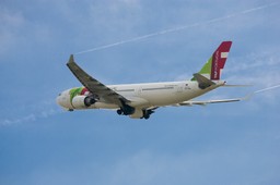 Strajk portugalskich linii lotniczych TAP będzie kosztować około 240 milionów euro