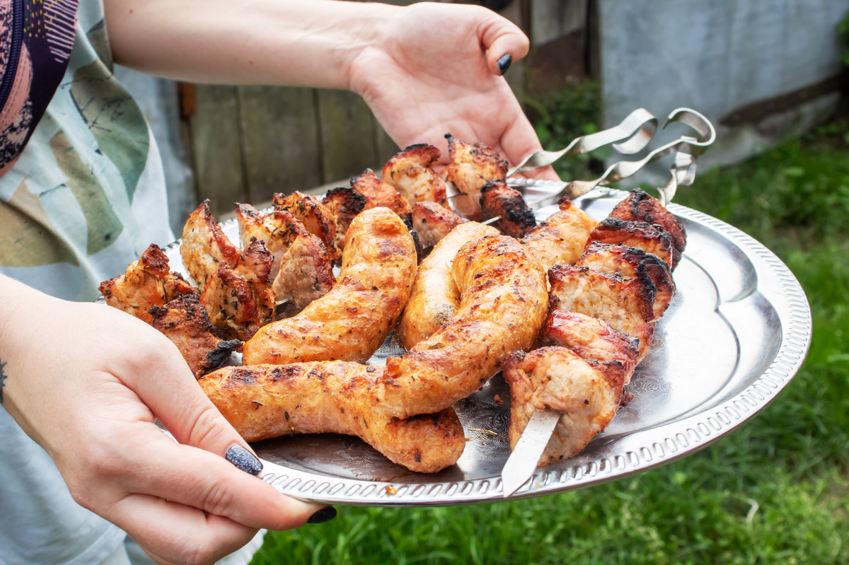 Oto plan Polaków na grillowanie. Tak szykują budżety [BADANIE]