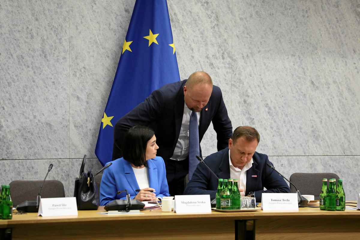 03.05.2024 Warszawa , ul Wiejska , Sejm . Komisja Sledcza do zbadania legalnosci, prawidlowosci oraz celowosci czynnosci operacyjno -rozpoznawczych podejmowanych m.in. z wykorzystaniem oprogramowania Pegasus