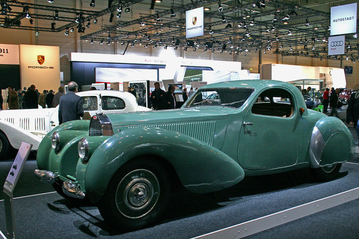 25.Techno Classica Essen 2013 - uczta dla miłośników oldtimerów