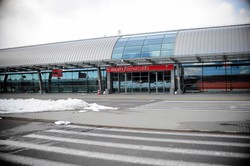 Otwarcie pasa startowego w Modlinie później, niż zakładano