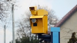 przekroczenie prędkości a kara więzienia w 2026 roku. kiedy jazda staje się przestępstwem?