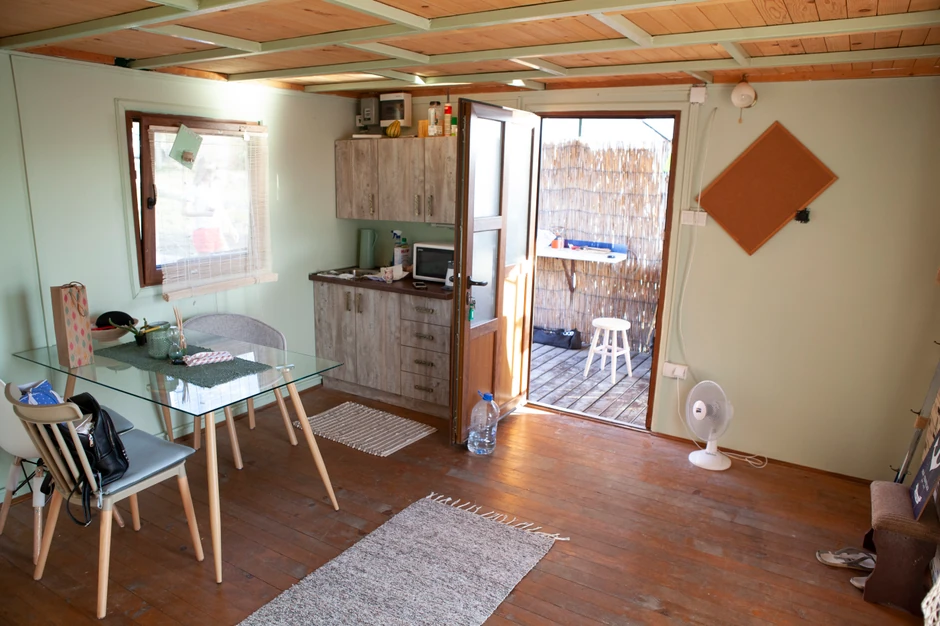 Dinčina kućica na reci