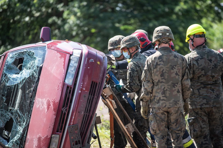 Szkolenia WOT w likwidowaniu skutków katastrof