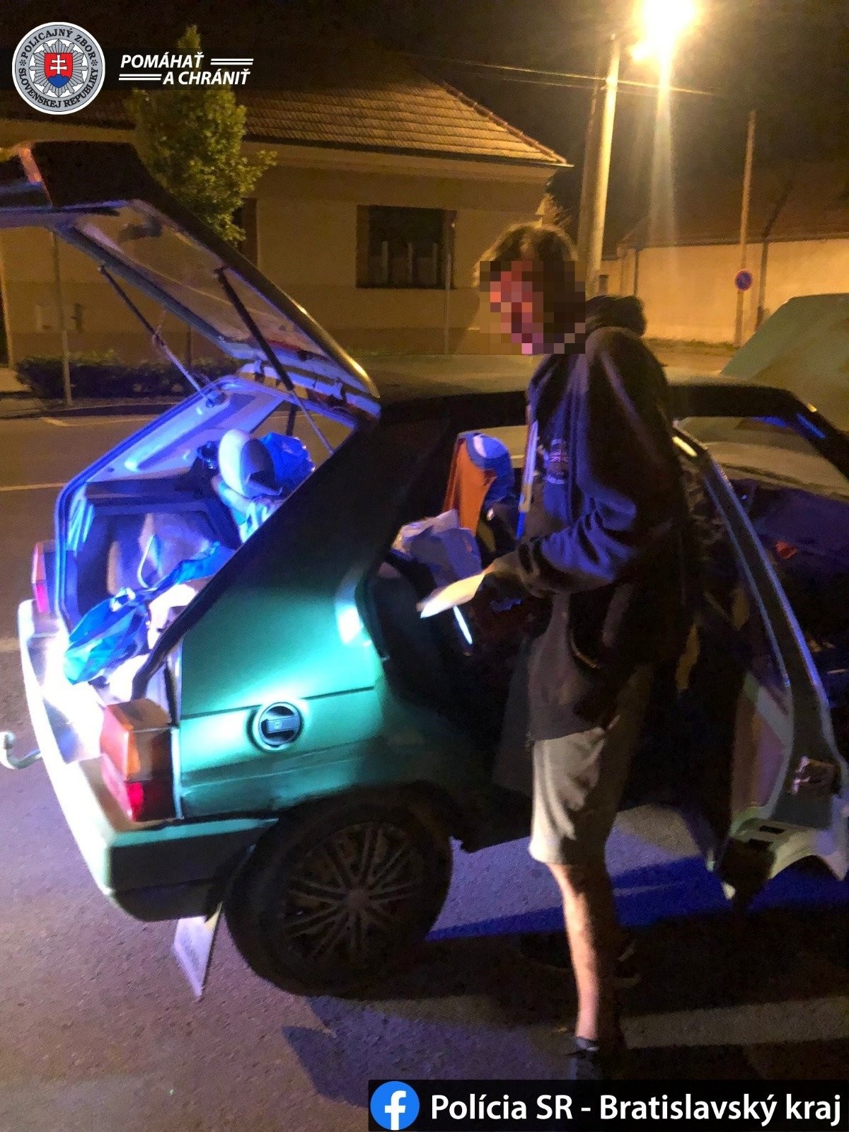 Mareka policajti obmedzili na slobode. 