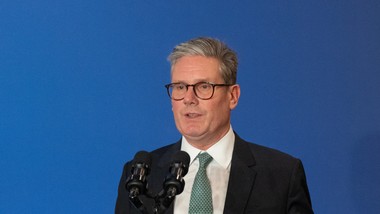 brytyjski premier po 8 latach wraca do pekinu. "chiny są kluczowym graczem"