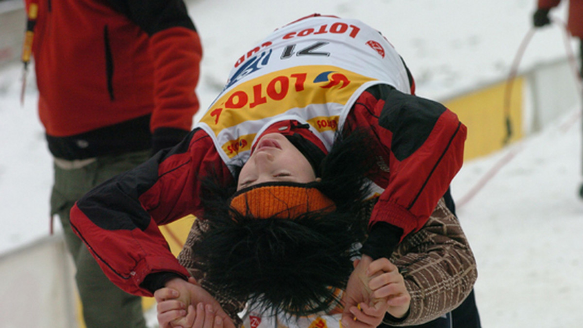 W poniedziałek 28 lutego na skoczni Skalite w Szczyrku oraz na trasach biegowych Kubalonki w Istebnej odbyły się finałowe zawody Lotos Cup w kombinacji norweskiej.