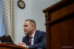 komisja finansów za ponownym uchwaleniem zawetowanej przez prezydenta