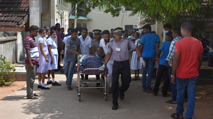 Videón az egyik Srí Lanka-i robbanás / MTI/EPA/M.A. Pushpa Kumara