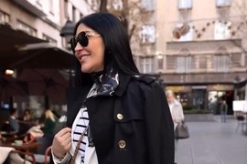Sreli smo STILIZOVANU ženu u centru Beograda koja nam je rekla: "To sam ja, Jelena!" Njen stav i samopouzdanje osvajaju, a CIPELE koje nosi do sada NISTE VIDELI!