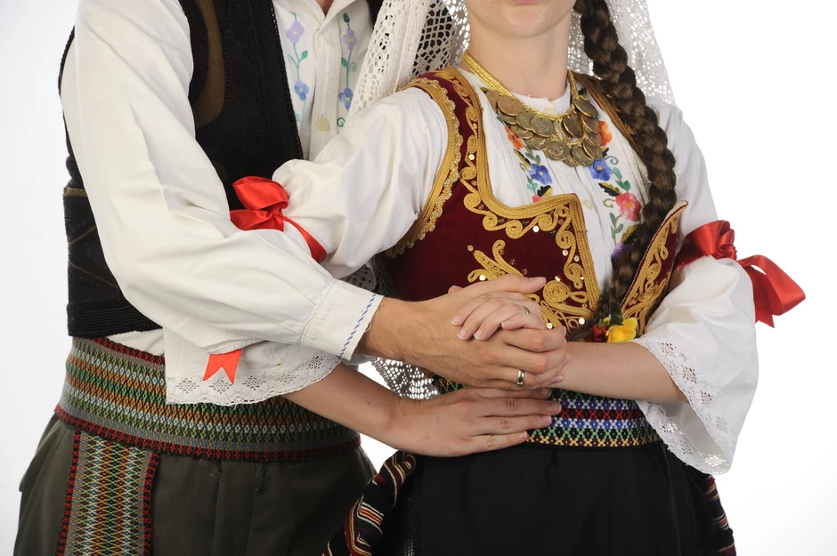 srbi, narodna nošnja