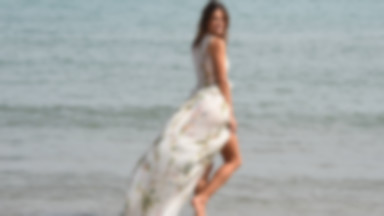 Piękna Alessandra Ambrosio na plaży