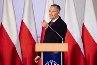 Prezydentura uderzyła Nawrockiemu do głowy. Czy Sikorski powstrzyma jego zapędy? [OPINIA]