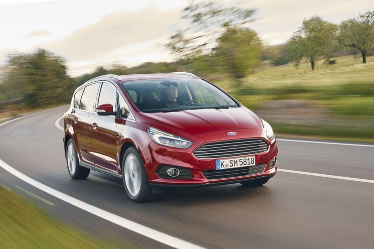 Ford s-max