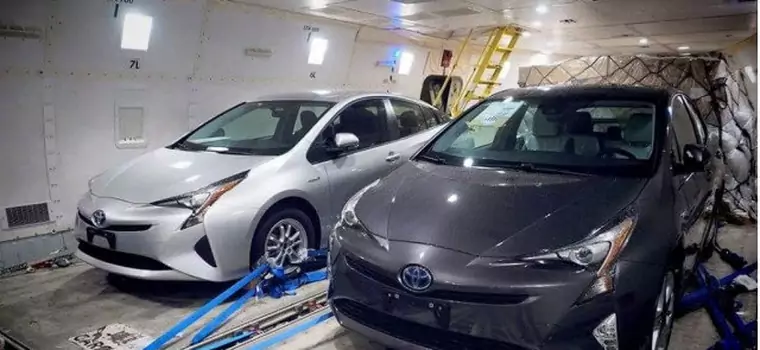 Frankfurt 2015: Toyota Prius IV na zdjęciach szpiegowskich