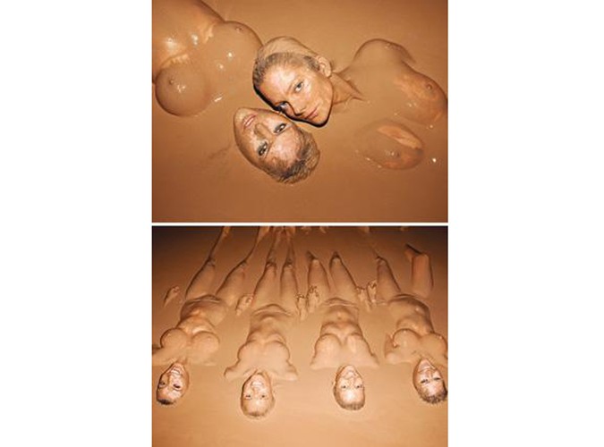 Dla podgrzania atmosfery przypominamy zdjęcia z Kalendarza Pirelli na 2010 rok