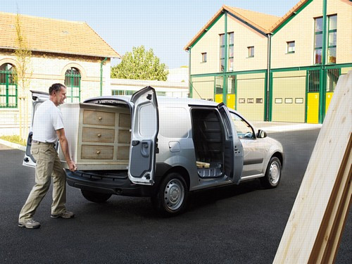 Dacia Logan Van i Pick-up - najtańsze dostawczaki na rynku