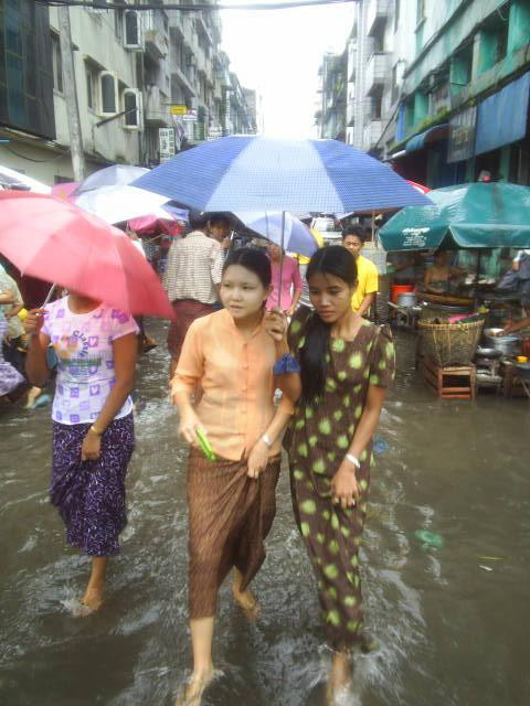 Galeria Birma - życie codzienne w Rangunie, obrazek 53