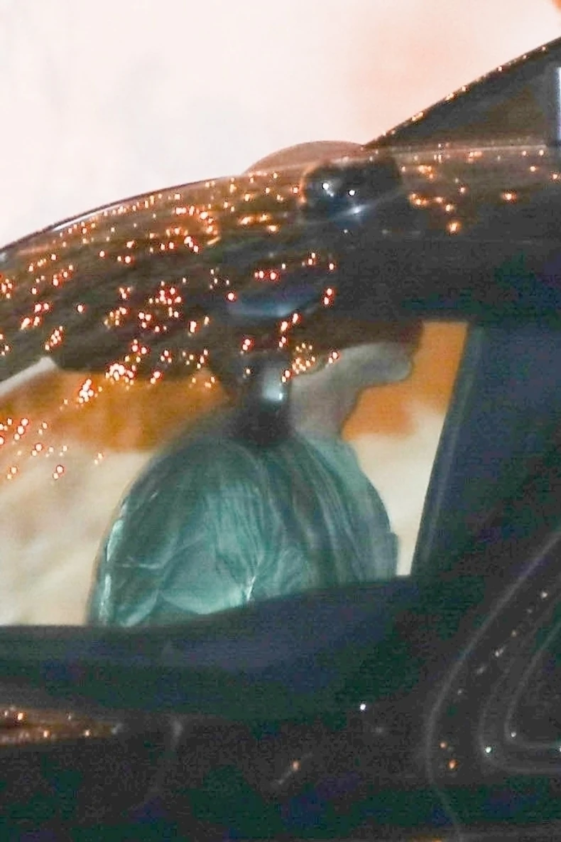 Bred Pit dolazi kod Dženifer na žurku