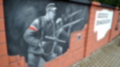 Patriotyczny mural z hitlerowskimi zbrodniarzami. "Artysta postąpił lekkomyślnie"