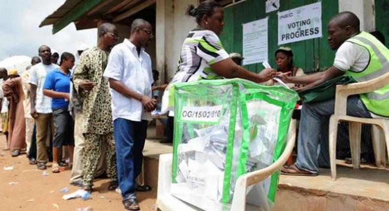 Nigerians exercising their civic responsibility during an election. [posteritymediang]