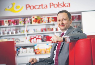 Gołębia grypa na poczcie. Kurdziel: 1 tys. zł podwyżki dla listonoszy spowoduje zapaść płynności finansowej