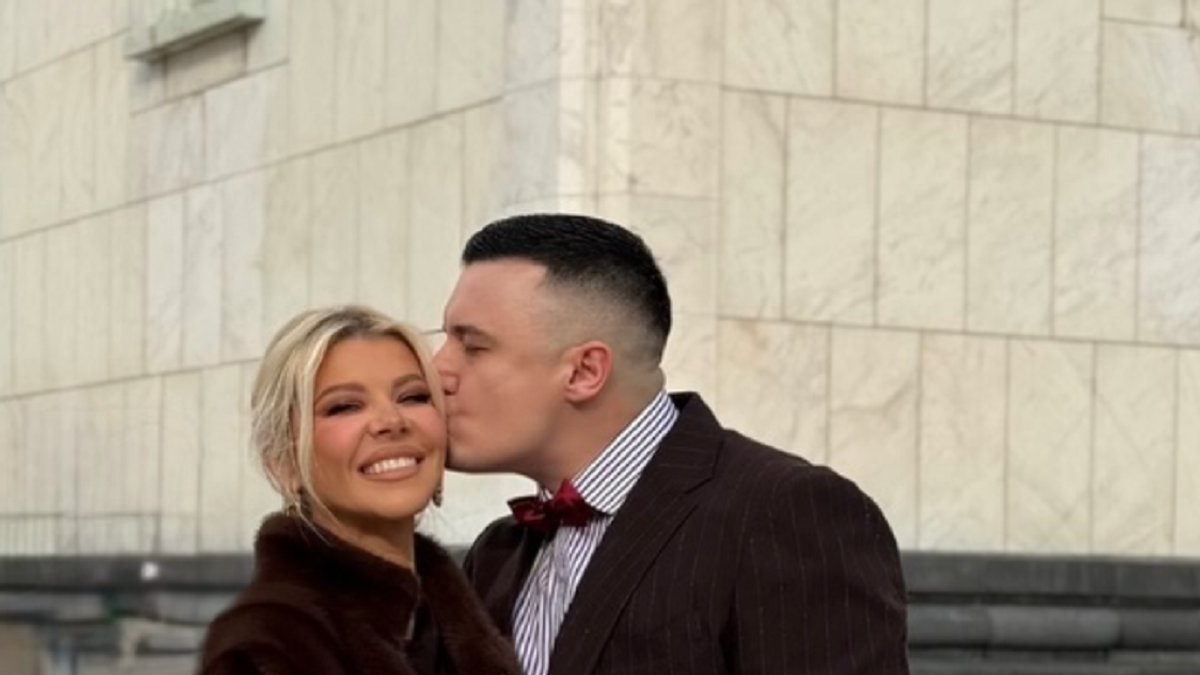 LEPA SRPKINJA SE RAZVELA OD SPORTISTE, PA DRUGOM MUŠKARCU RODILA DVOJE DECE Pokazala kako sa dragim razmenjuje nežnosti: Jelena Gavrilović odmah reagovala (FOTO) Kép