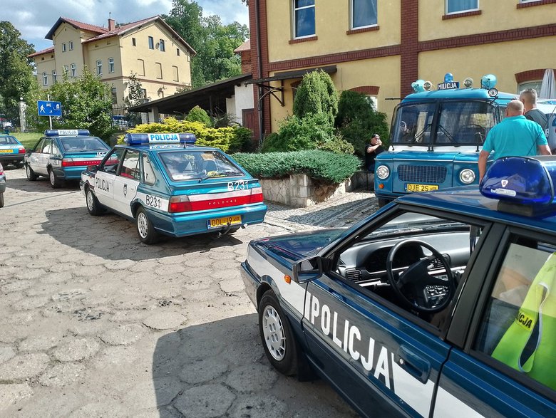 Kultowe polonezy z polskiej policji