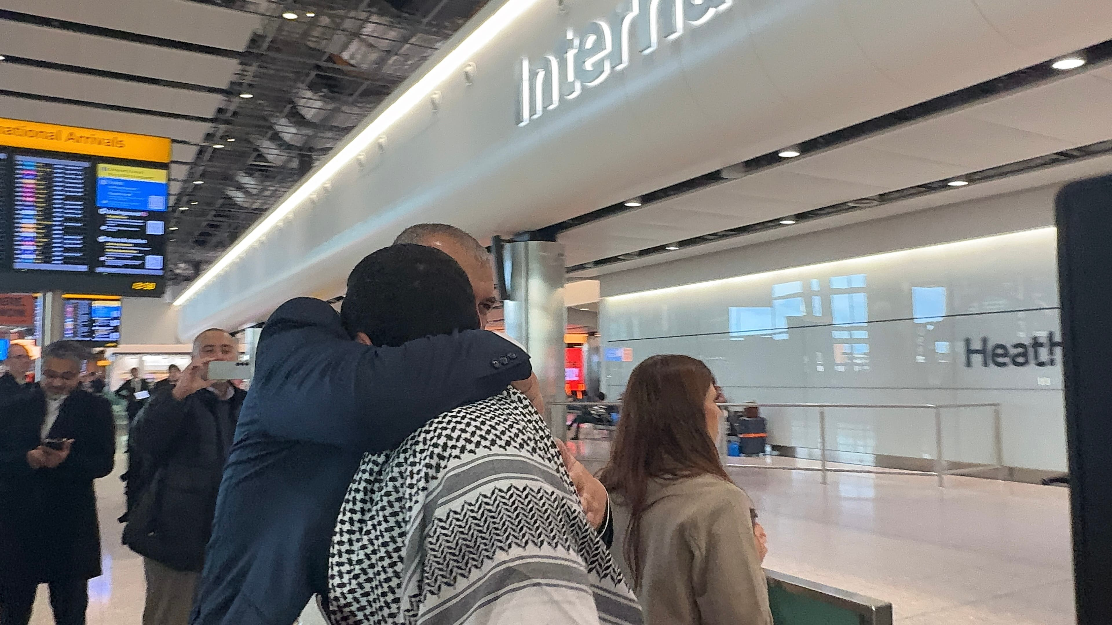 British commentator freed as US judges rule detention violated free speech