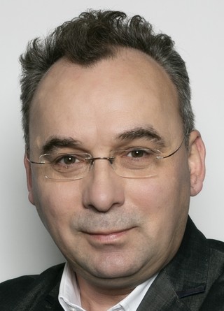 Filip Kaczmarek, dr hab. nauk społecznych, profesor Uniwersytetu Ekonomicznego w Poznaniu, prezes Poznańskiego Towarzystwa Przyjaciół Nauk.